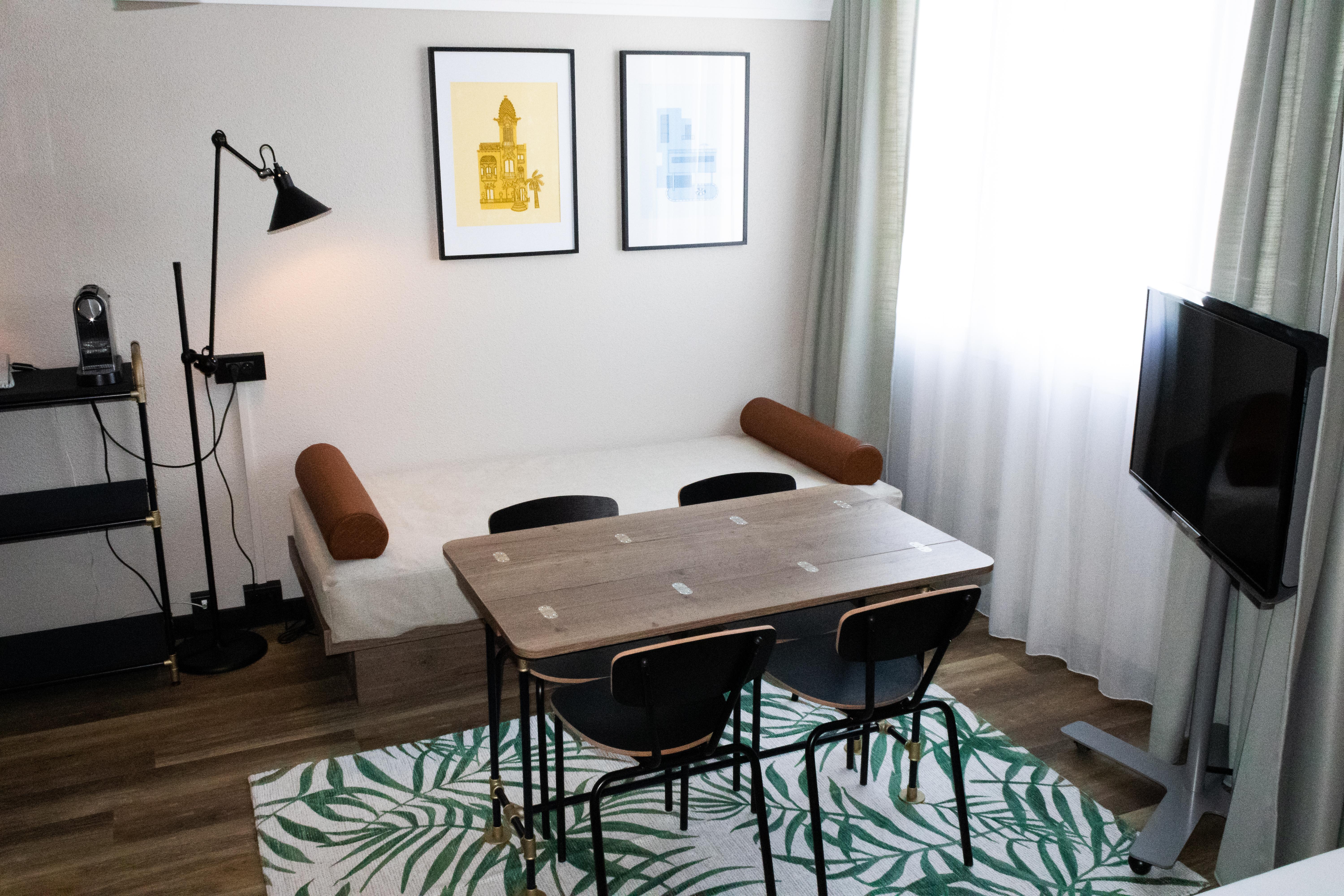 Hotel Novotel Airport 4*