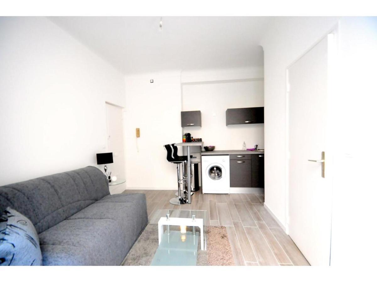 Superbe Meuble Cosy Avec Lit Superconfort Au Calme Jean Medecin * Nice