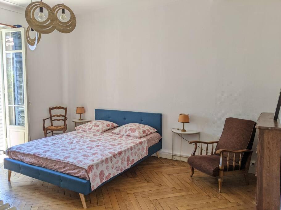 Amazing 2-bedroom In Near The Nice