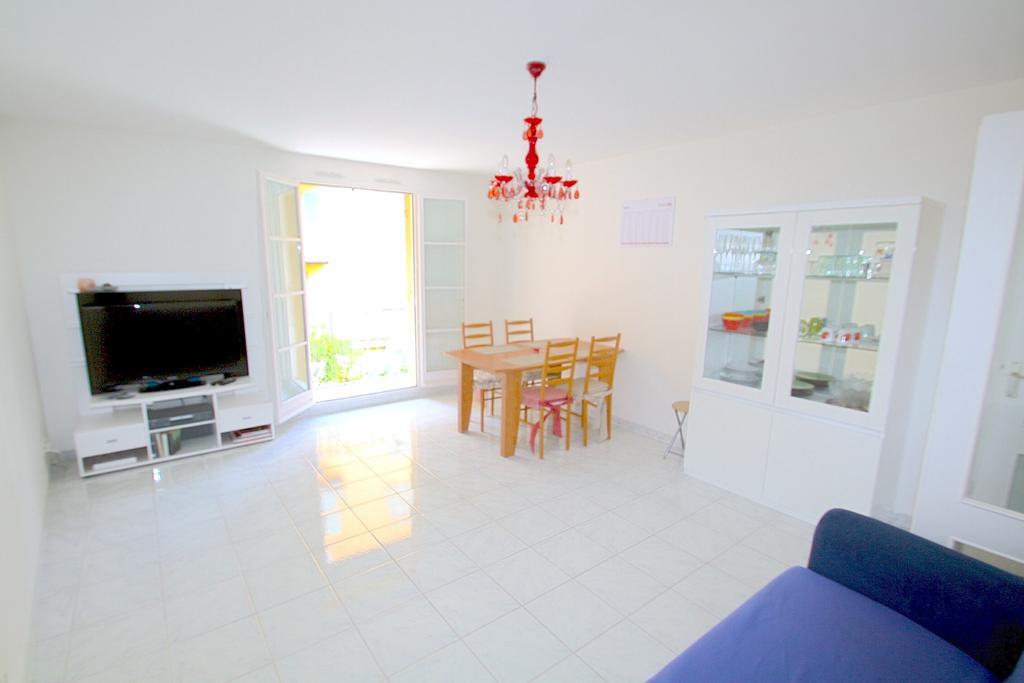Appartement Long In Old Town Of Nice, Castle Hill Nice