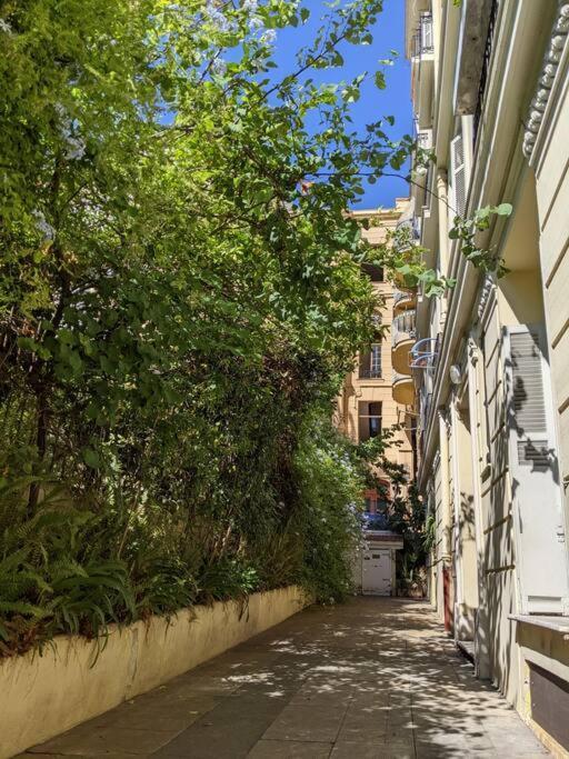 Apartment Amazing 2-bedroom In Near The Nice