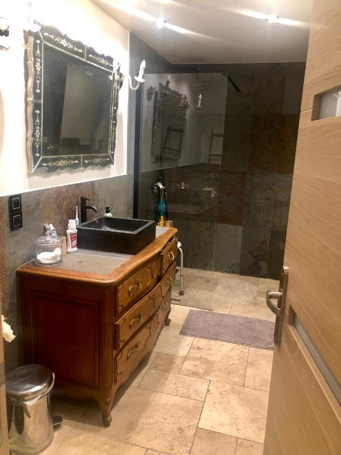 Apartamento Zen Avec Patio Et Climatisation, En Centre-ville Nice
