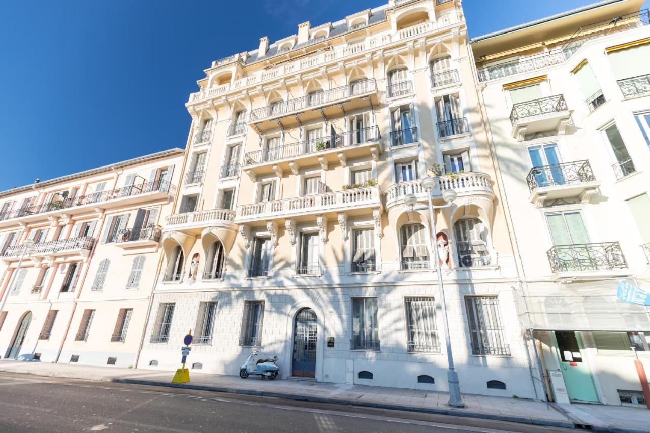 Le 323 Prom - Beachfront - Parking - Near Tram &supermarket - Ac - Washing Machine *