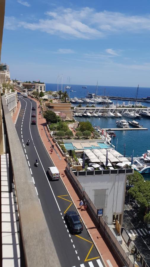 Plein Centre Climatise Et Spacieux Avec Grande Terrasse Sur Le Toit A Nice