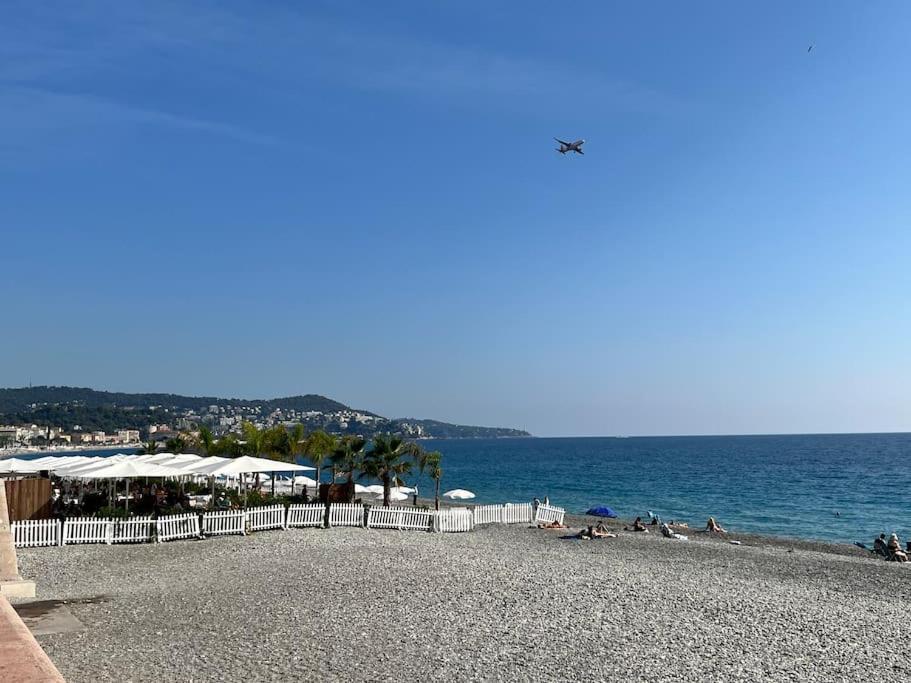 Rez-de-jardin Sur La Promenade Des *