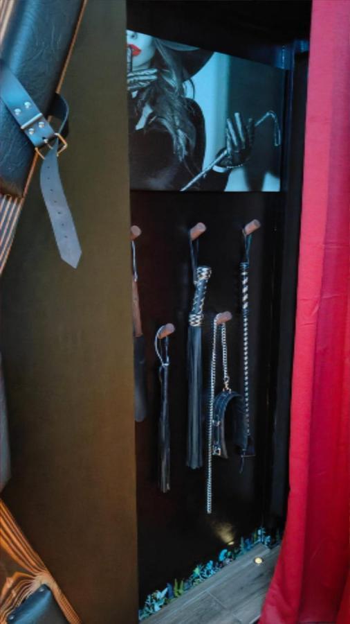La Loveroom Bdsm De La Luxe Des Désirs * Nice