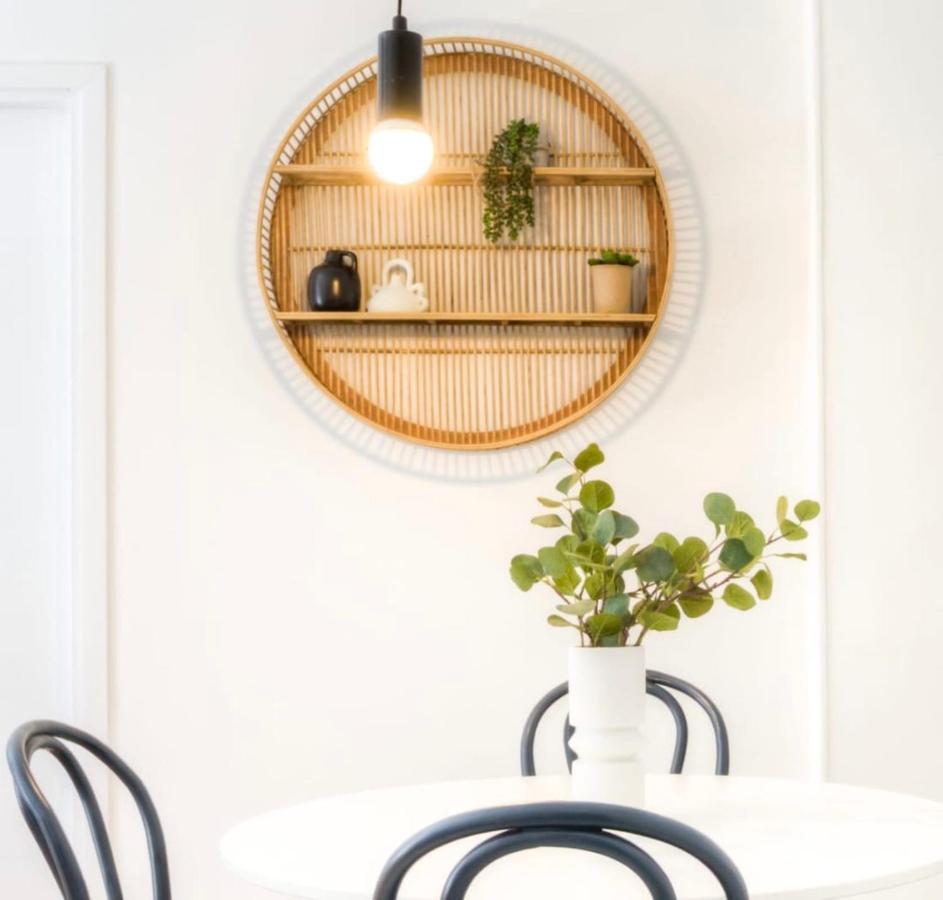 #29 Gambetta Ac Sea View 2 Bedrooms 1min Walk To Promenade & Sea *