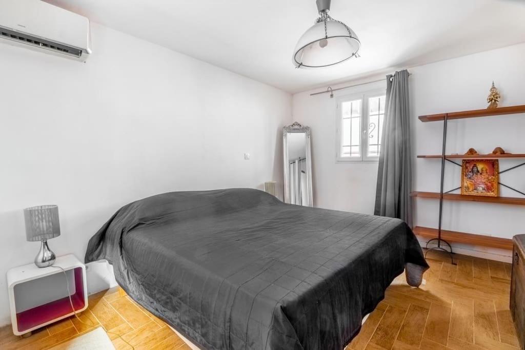 Lovely Townhouse In A Lively Area Close To The Old Nice