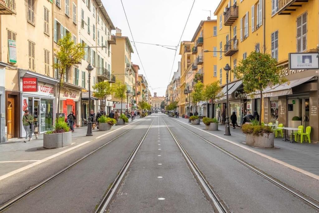 Apartment Lovely Townhouse In A Lively Area Close To The Old Nice