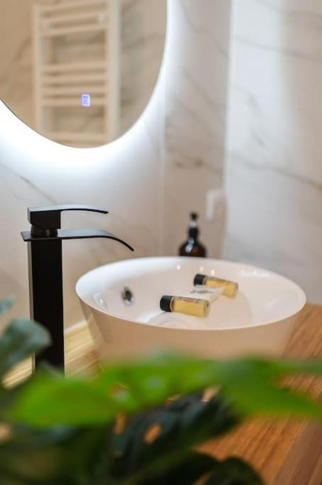 A/c & Balneo In Of Carre D'or #renovated Nice