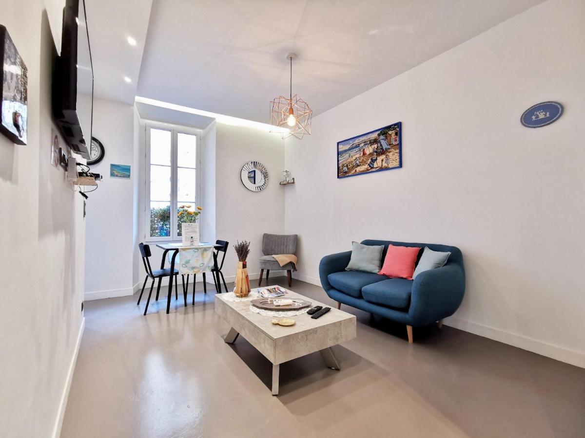 Apartment Le Petit Balcon By Guys