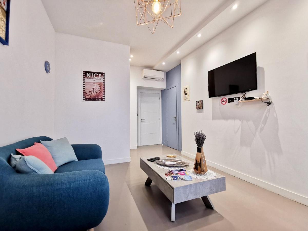 Le Petit Balcon By Guys *