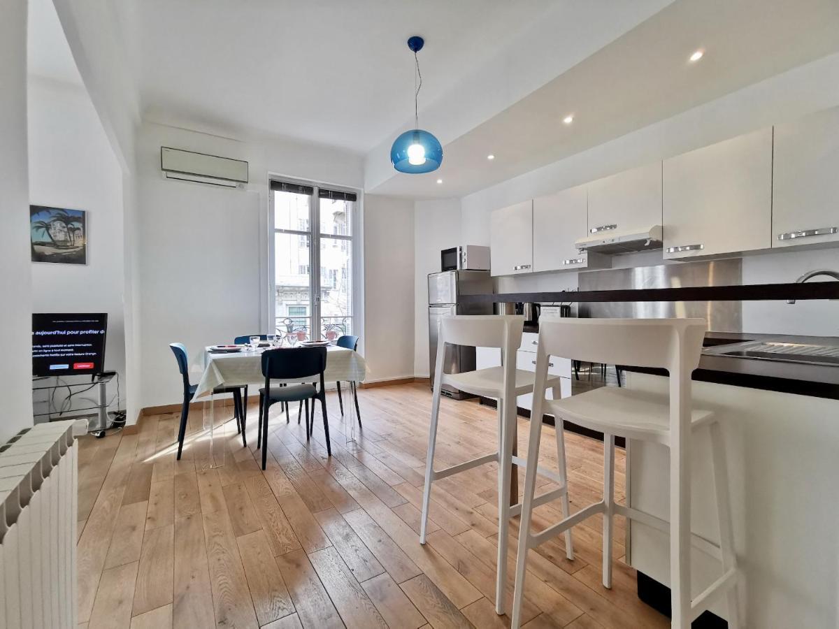 Le Gounod 25 By Guys Apartment