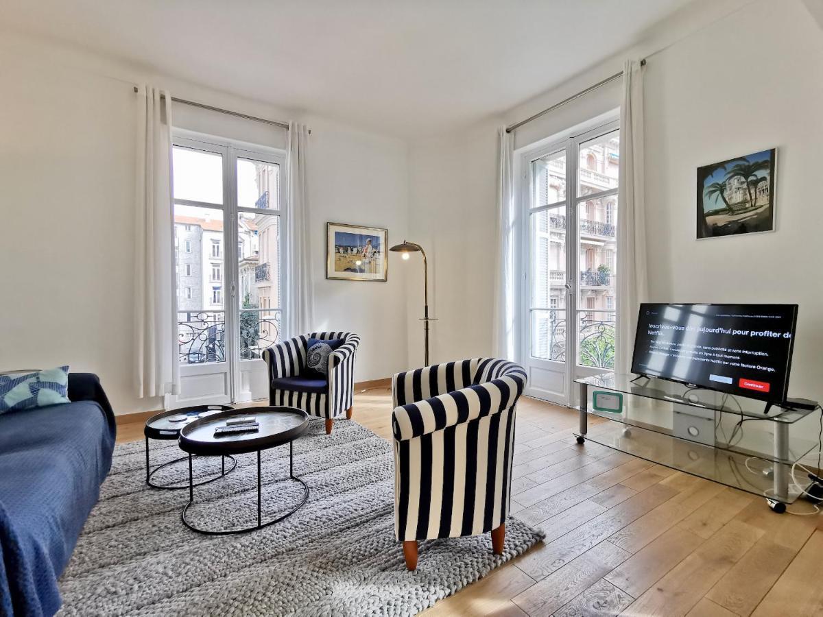 Le Gounod 25 By Guys Apartment *