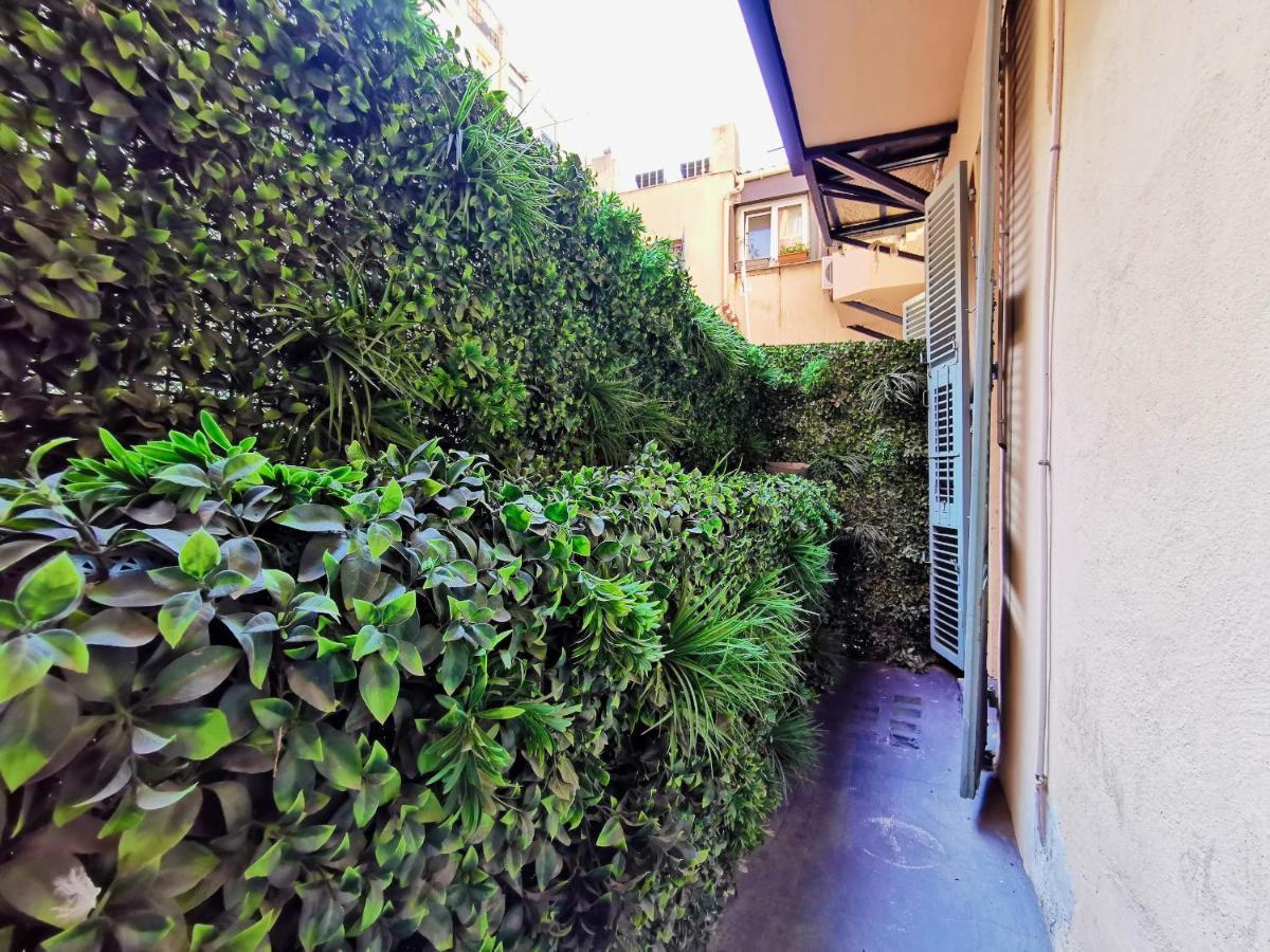 Le Petit Balcon By Guys Apartment *