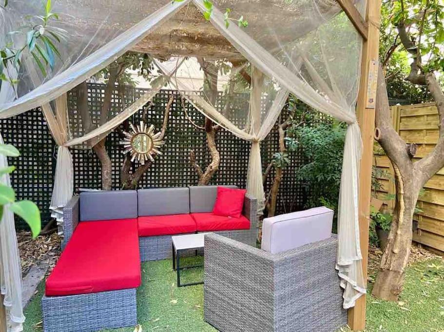 Apartment Homelivia, Luxueux Avec Jardin Prive *