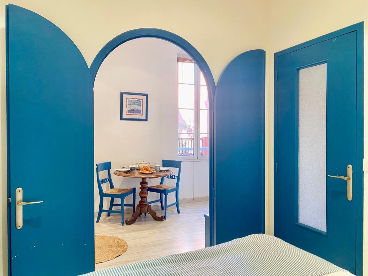 Nautical Living In The Sought-after Port Apartment *