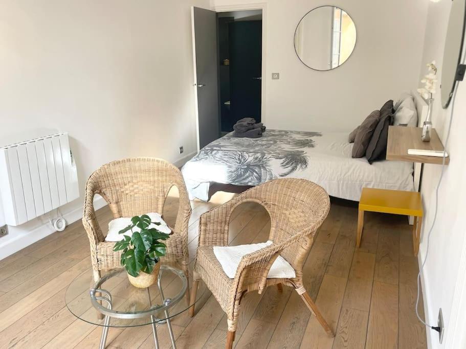 Appartement Homelivia, Vieux Nice, De Charme, Clim Balcon Nice