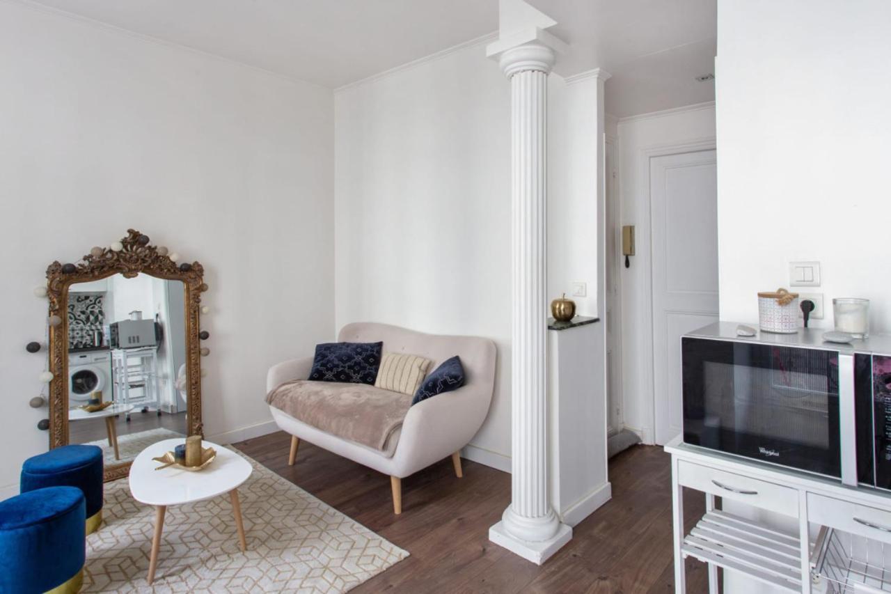 Charming Flat With Balcony At The Heart Of Nearby The - Welkeys Nice
