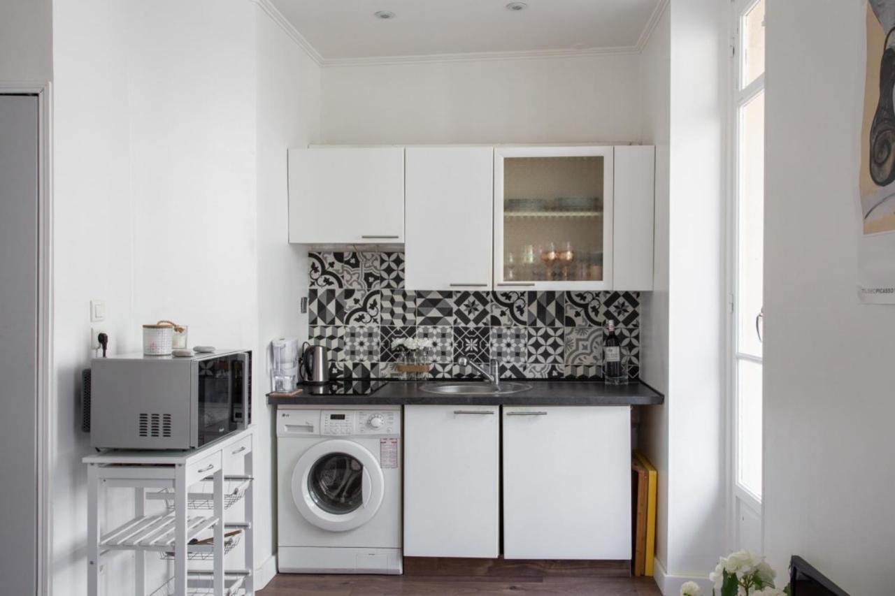 Charming Flat With Balcony At The Heart Of Nearby The - Welkeys Nice