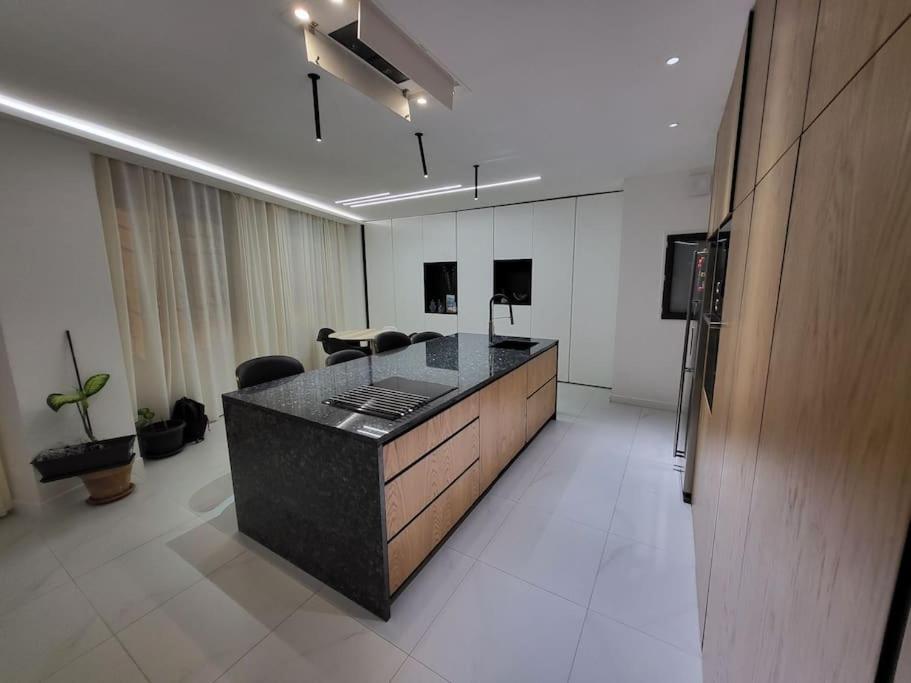 Apartment Splendid Apartment, Quality Fittings Nice