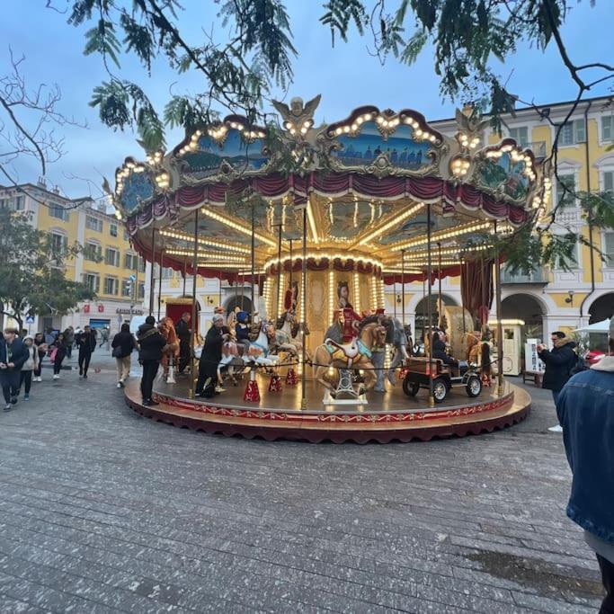 Romantique - Neaspace Vieux Apartment *