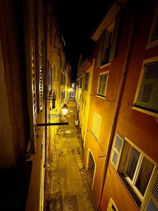 Romantique - Neaspace Vieux