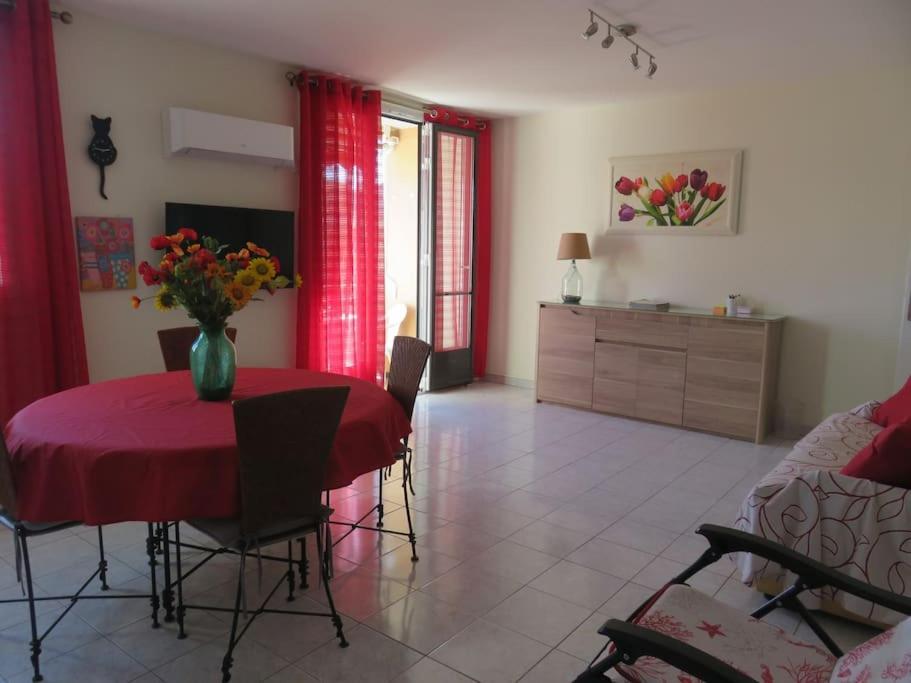 Nord 2 Pieces Calmes,wifi,clim,balcon,parking