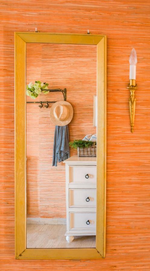Les Oliviers: Serene Rooftop Retreat With Sea Views And Pool *