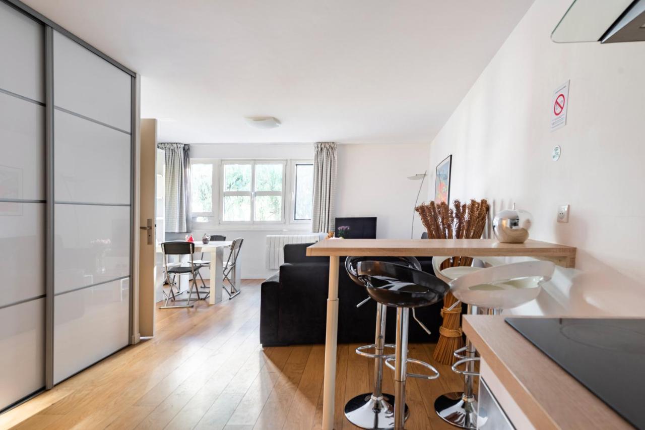 Flat 5 Min Walking From The Sea