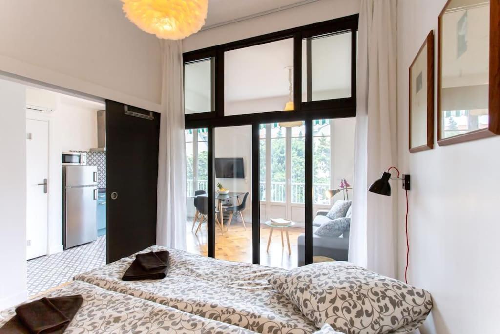 #7 What Else ? Your Own Quiet Terrace In Center 10min To Apartamento Nice