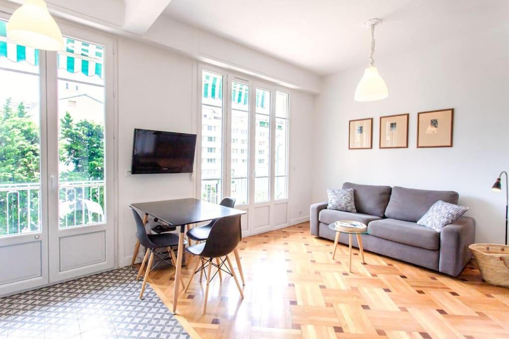 #7 What Else ? Your Own Quiet Terrace In Center 10min To Apartamento
