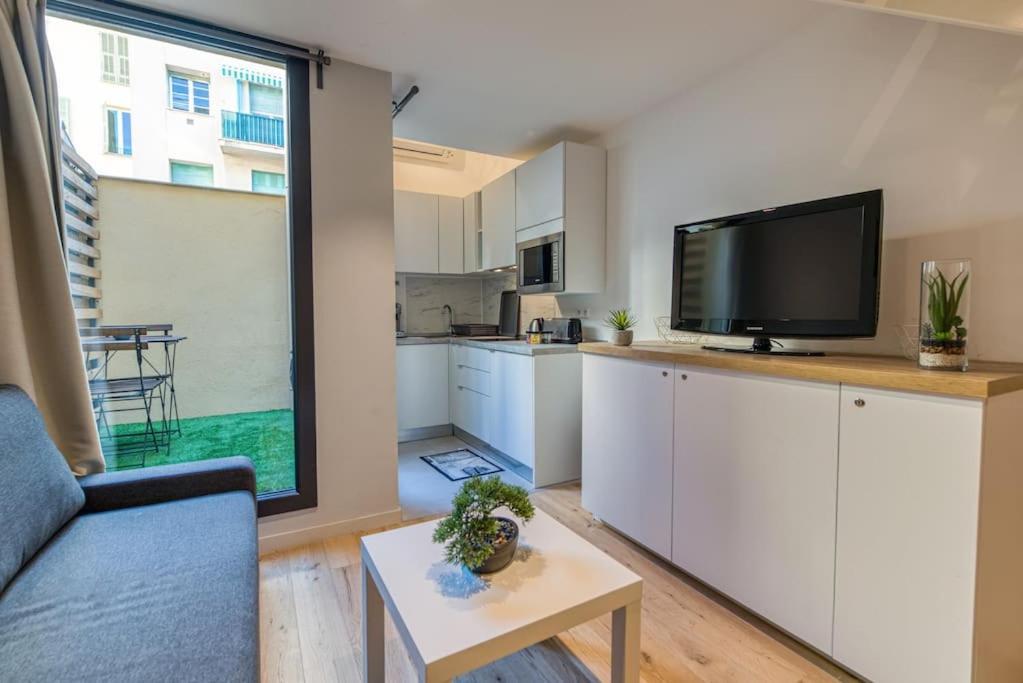 #14 Duplex Tonduti Terrace 5min Old Town Apartment
