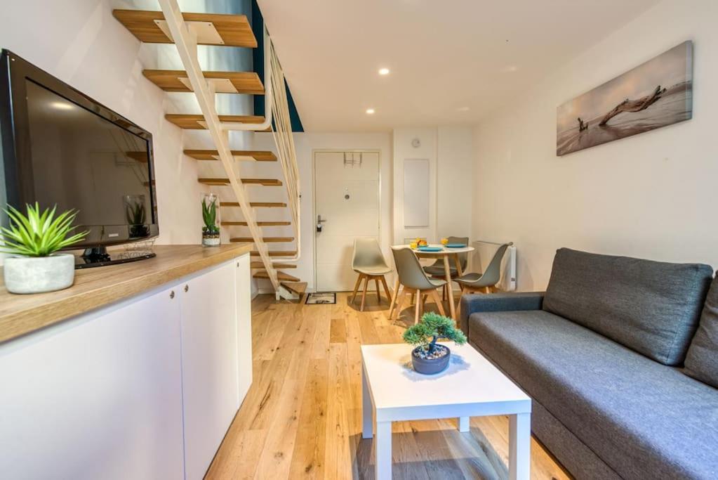 #14 Duplex Tonduti Terrace 5min Old Town *