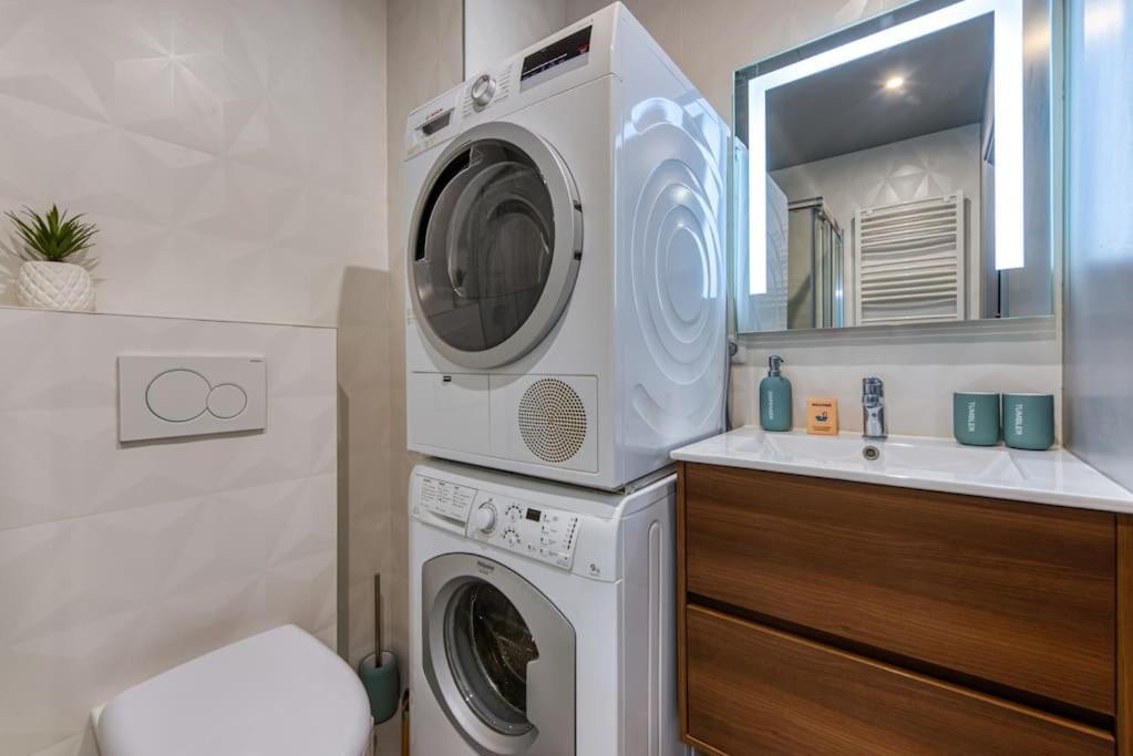 #14 Duplex Tonduti Terrace 5min Old Town Apartment
