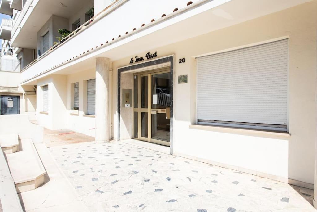 #15 2p Magnan Sea View 5 Min Terrace & Parking Apartment *