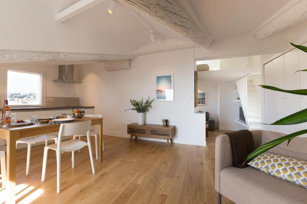 Apartment #32 Panoramic Sea View Over Old Town Terrace & Ac Nice