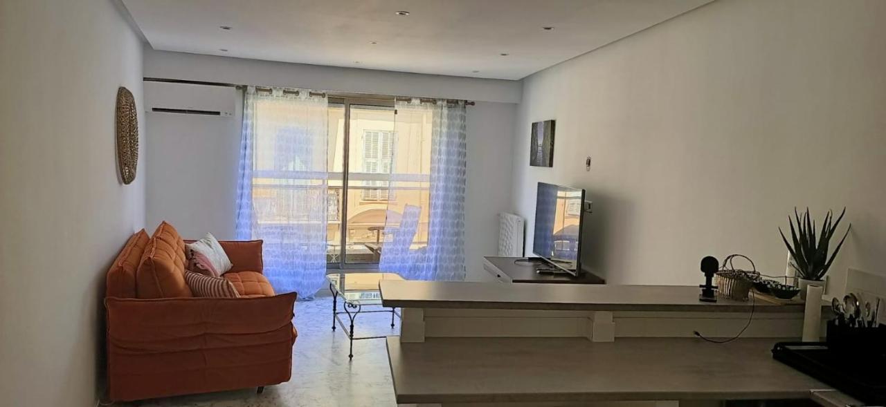 La Belle, Centre 1 Bed, 2 Terrace, Quiet Apartment