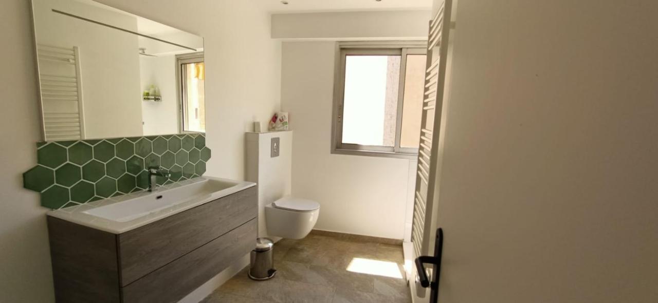 La Belle, Centre 1 Bed, 2 Terrace, Quiet Nice