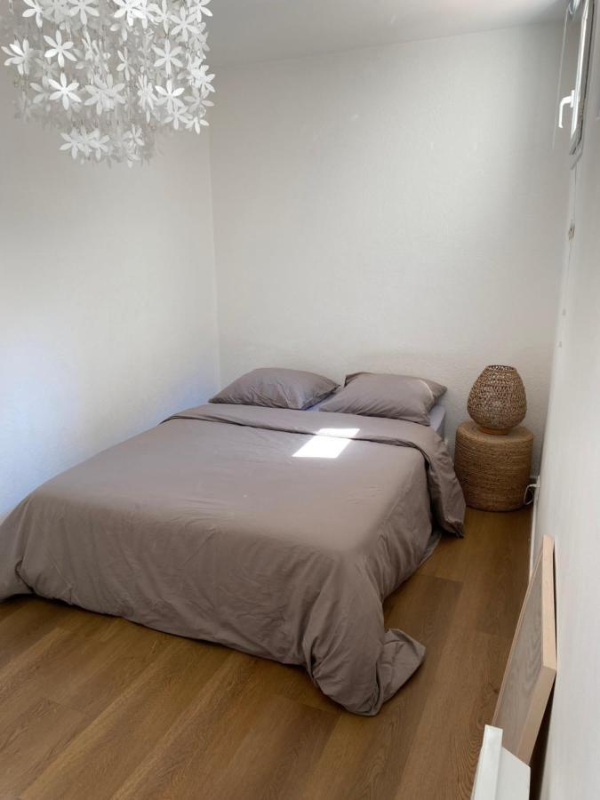 Superbe 3 Pieces Situe Dans Le Vieux-nice * Nice