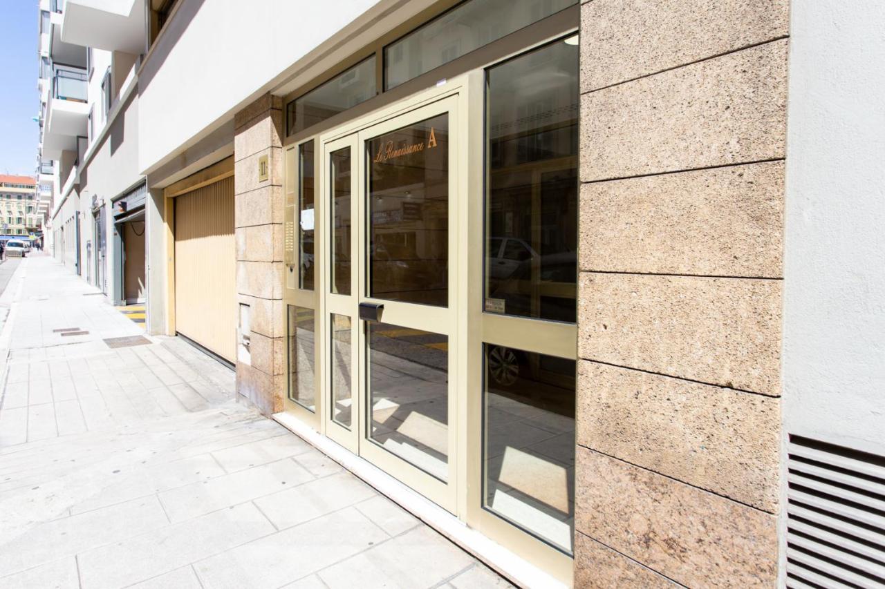 Apartamento #4 Papon Parking Climatise Terrasse & Wifi 5mins A Pieds Du Vieux