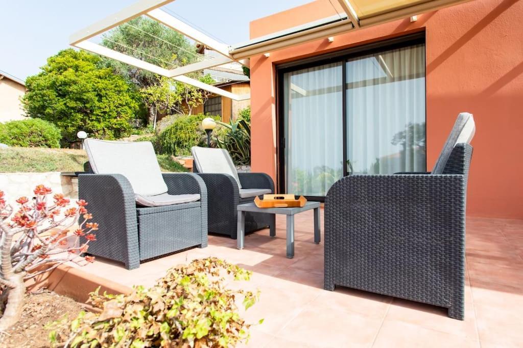 Villa #21 180° Sea View Pool Parking 9pax Bbq Wifi Ac *