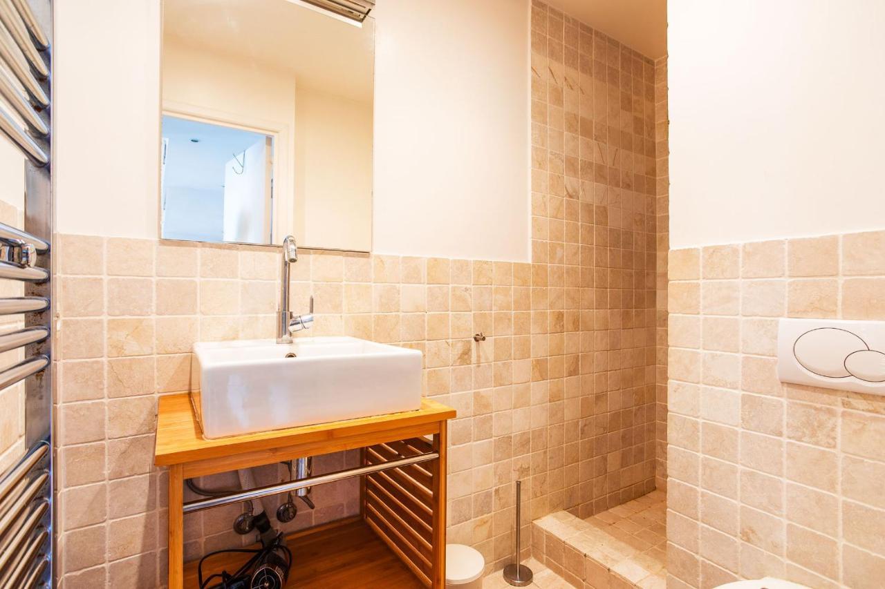 Hugo Park Ap4221 By Riviera Homes Apartment *