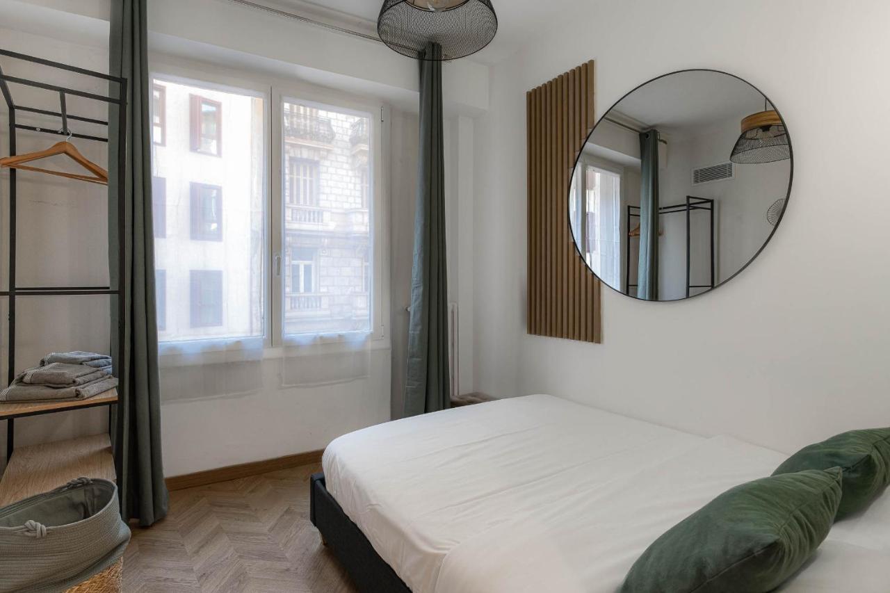 Decorated 2 Bedrooms Air Conditionning, Center * Nice