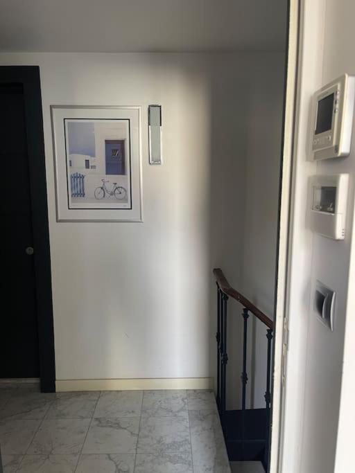 City-center 80m To The Sea / Apartamento