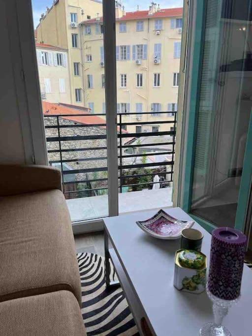 City-center 80m To The Sea / Nice