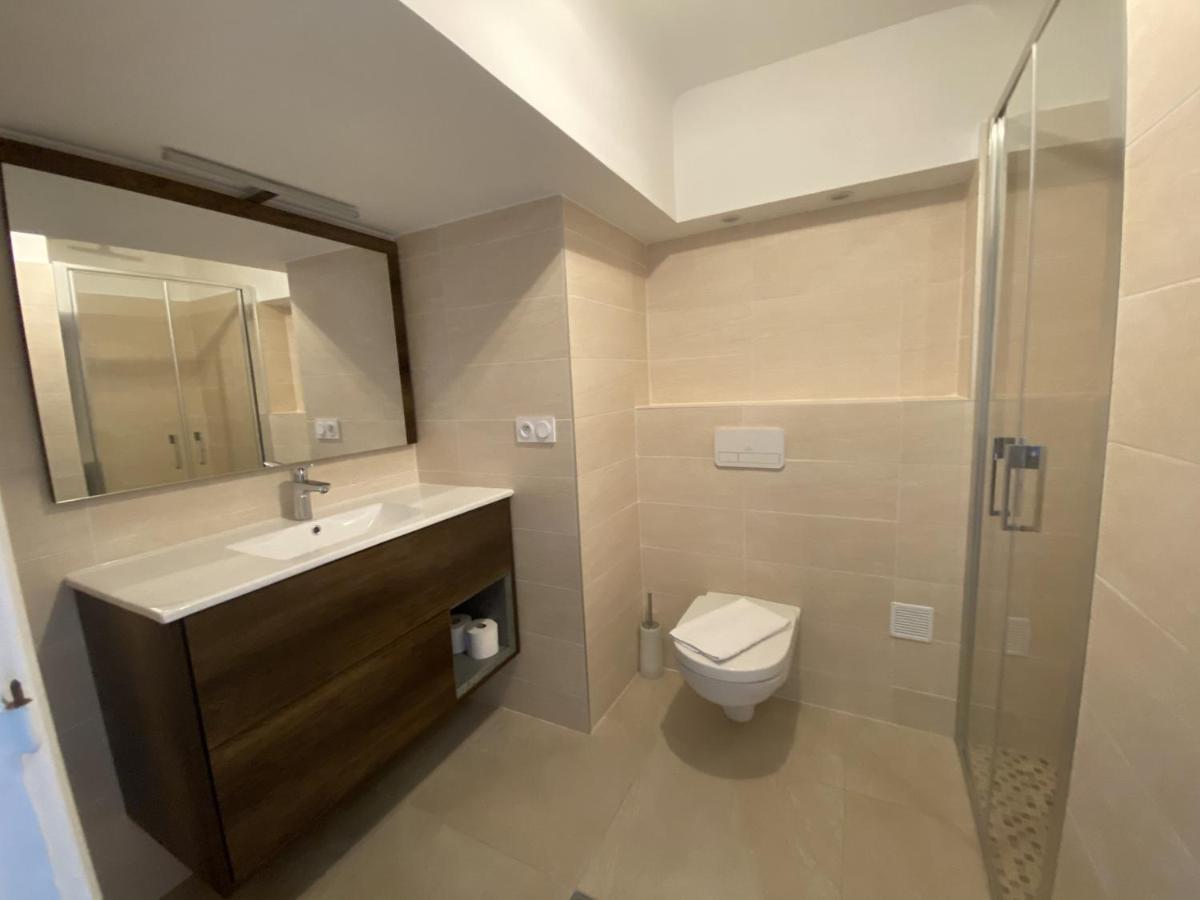 Promenade - Old Town Panoramic * Nice