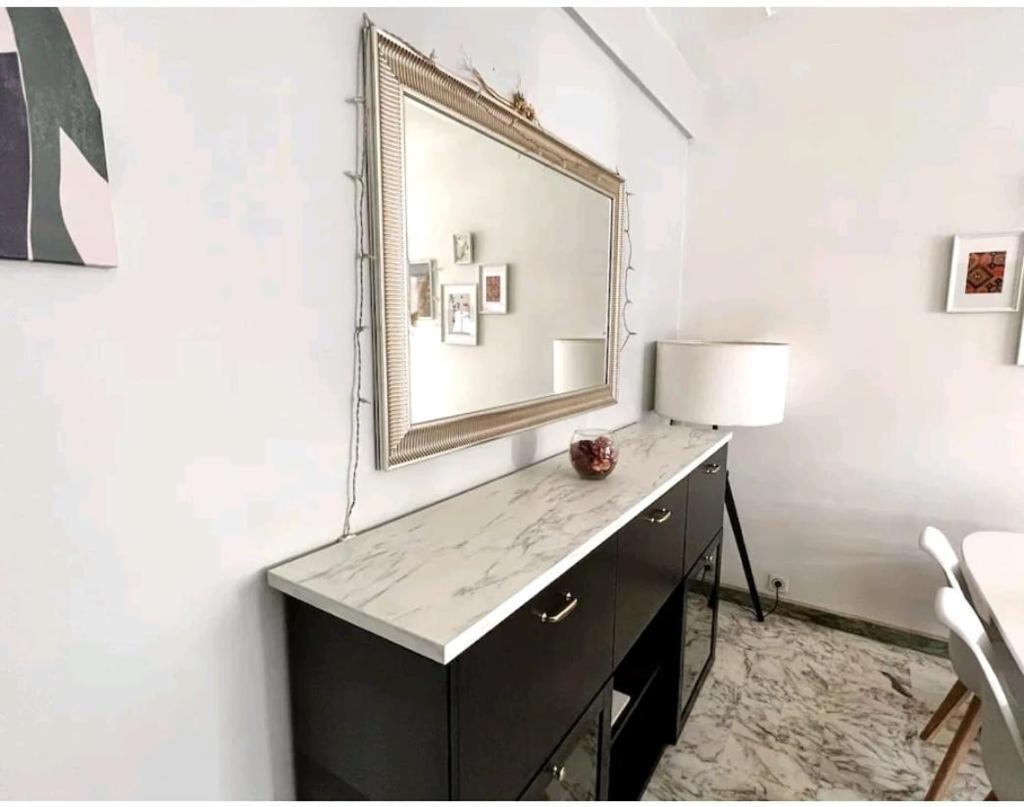 Apartment - Promenade Des Anglais - Climatise, 4 Pers Nice