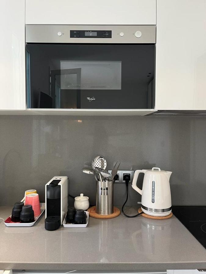 Apartamento City-center 80m To The Sea / *