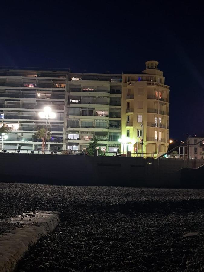 Le Grand Bleu Apartment